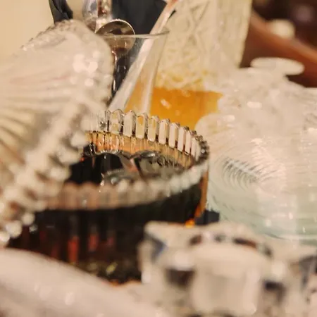 Montecristo Πανσιόν Παλαιός Άγιος Αθανάσιος