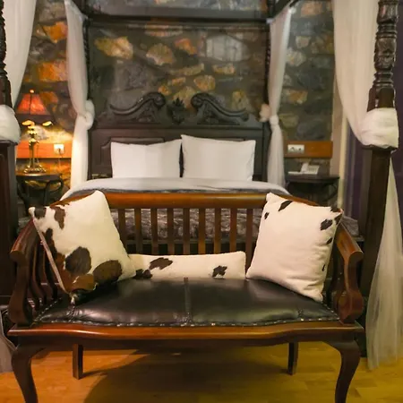 Montecristo Πανσιόν