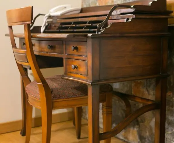 招待所 Montecristo 4*