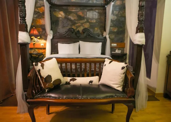 Montecristo 招待所